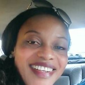 Meet your Posher, Ify